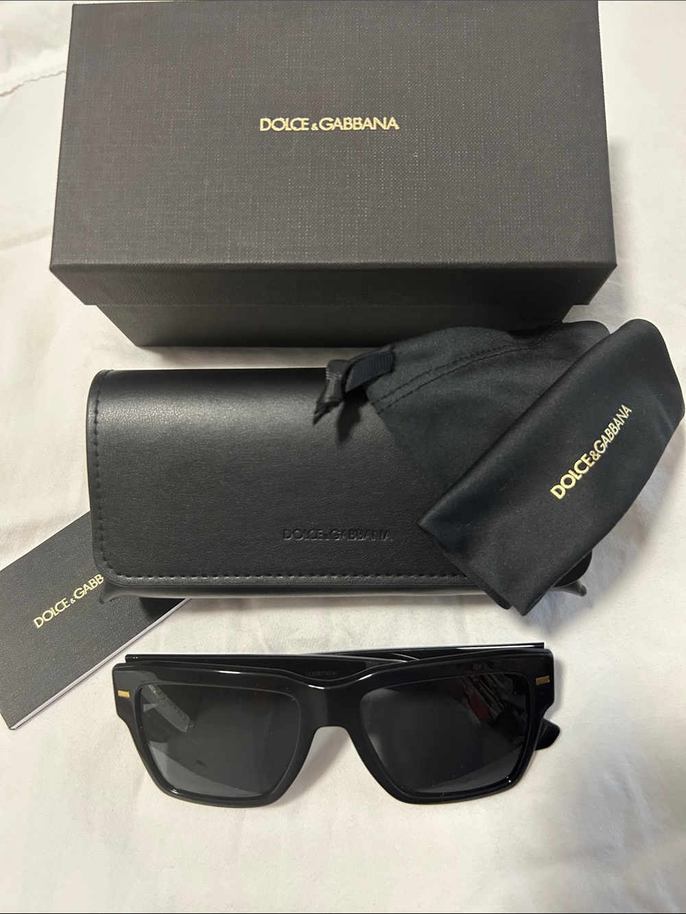 DOLCE & GABBANA SUNGLASSES